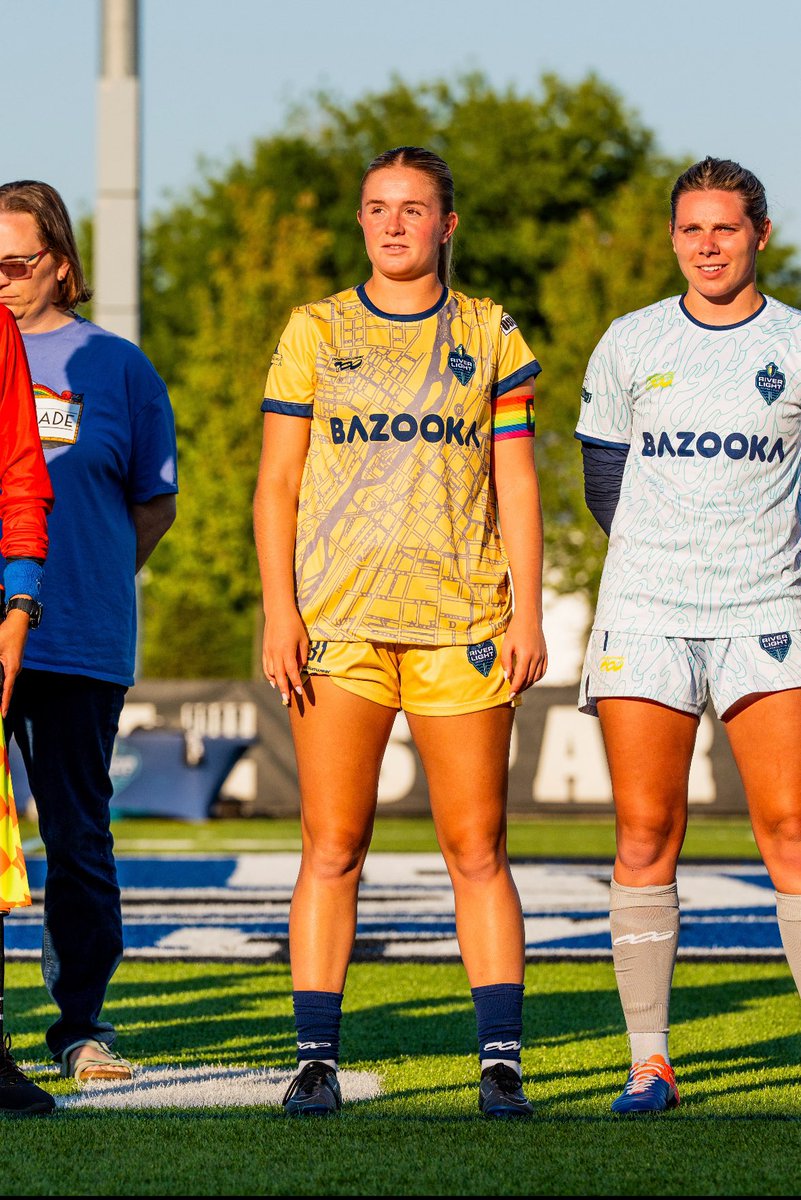 USLWLeague's tweet image. 🫶 @riverlightfc is #ProudToBe ❤️🧡💛💚💙💜