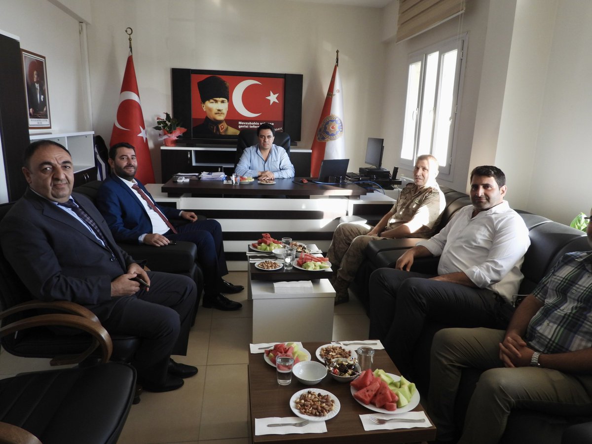 Kaymakamımız Sayın Emre DÜNDAR, Kurban  Bayramı münasebetiyle İlçe Jandarma Komutanlığı, İlçe Emniyet Müdürlüğü ve Sahil Güvenlik Çevlik Karakol Komutanlığını ziyaret ederek ekiplerin  bayramını kutladı.