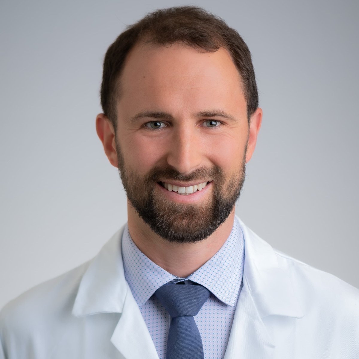 🌠A big congratulations to Dr. Cody Cichowitz, this year's chief fellow, for being selected as the overall Fellow of the Year by <a href="/UCSF/">UC San Francisco</a> internal medicine residents! 🏆 <a href="/UCSFHospitals/">UCSF Health</a> <a href="/UCSFDOM/">UCSF Department of Medicine</a> #UCSFCardiology