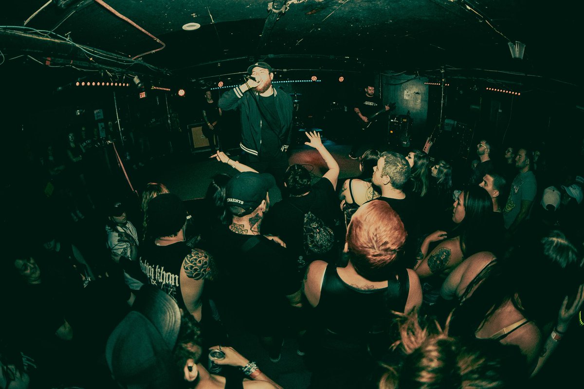 DOWNSWING tweet media