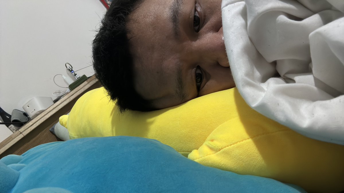 weiwei_man's tweet photo. 最近不太好睡😐
累累的 https://t.co/MHfBEEtlp0
