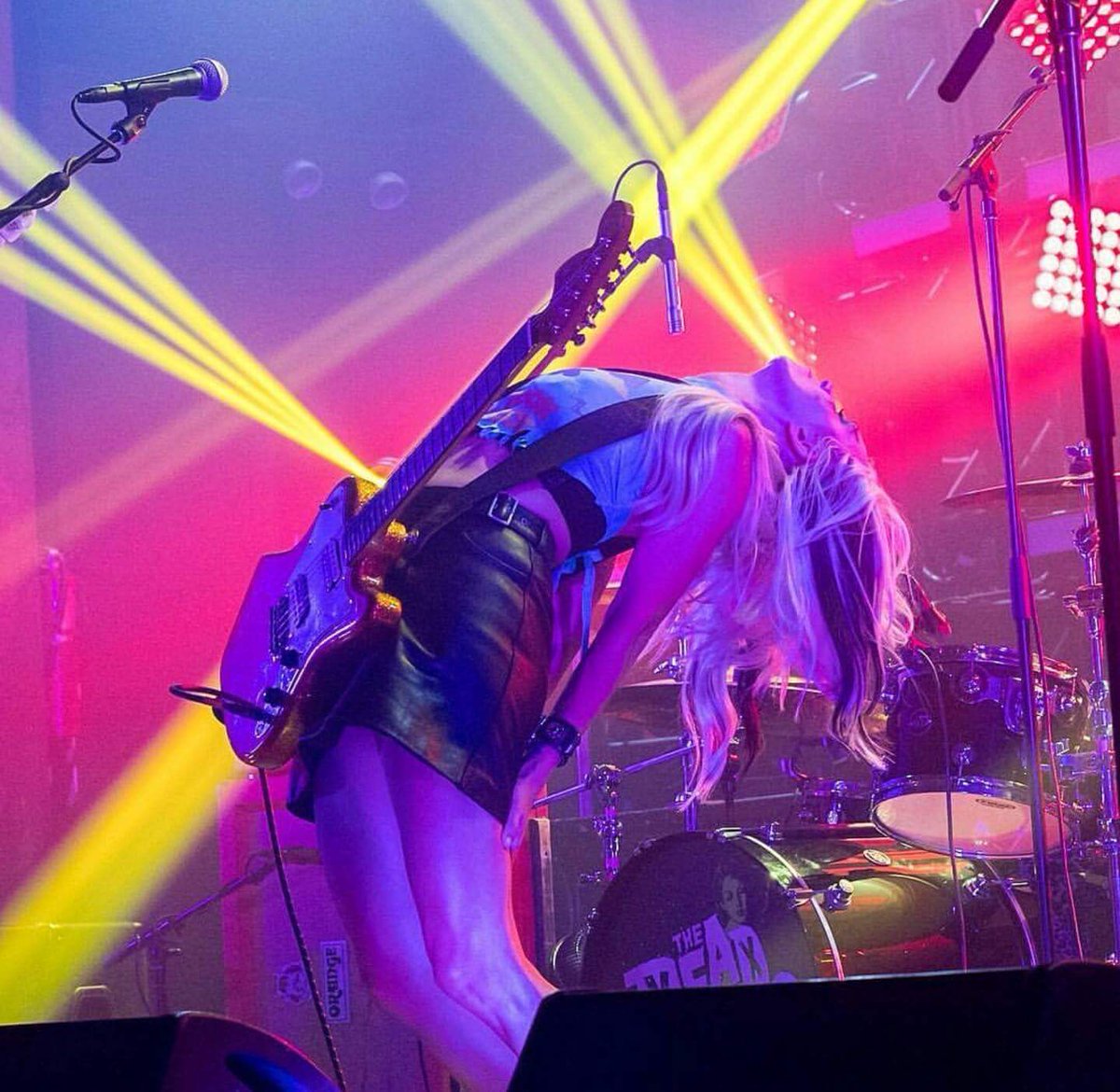 XTheDeadCorpsX's tweet photo. Hey Dead Corps!! It's #MetaDeadMonday again and we absolutely love this photo of Meta releasing her inner energy into the world. @tishimon #DeadCorps https://t.co/bwRGucaHSy