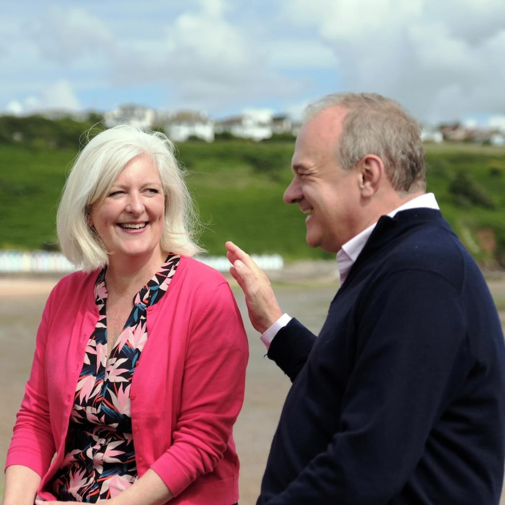 CarolineVoaden's tweet image. Great to welcome @EdwardJDavey to South Devon. We’re looking forward to a @LibDems resurgence in the West Country on July 4th! Can’t wait to get to Westminster and get to work, with a party that we are all proud to be a part of. 
#VoteVoaden