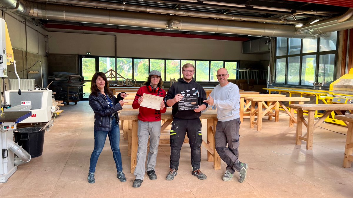 Florita68760's tweet image. Le bronze pour le LP Gustave Eiffel de Cernay au concours je filme le métier qui me plaît.
Revoir la vidéo : parcoursmetiers.tv/video/15563-ro…
#parcoursmetier #JFLMQMP #éducation #éducationàlimage #constructeursbois