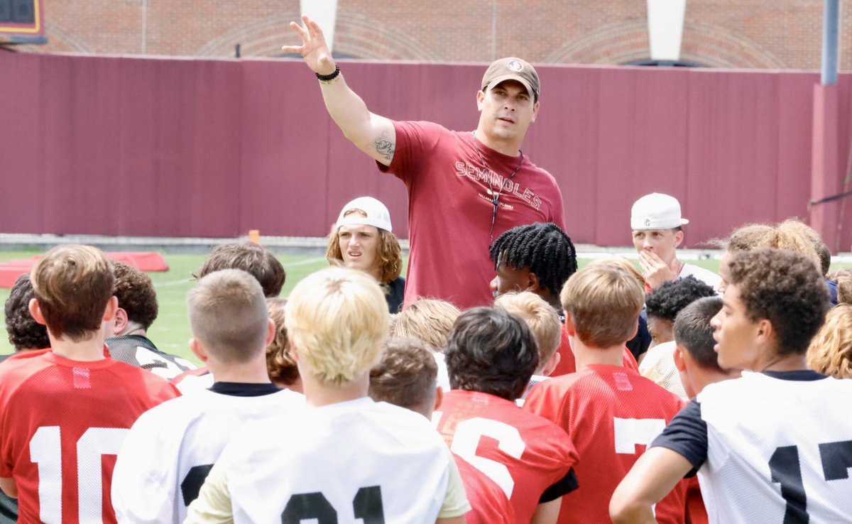 Chris Nee tweet media