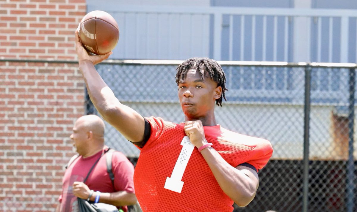 Chris Nee tweet media