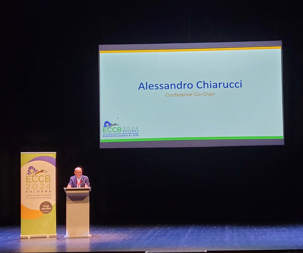 Exciting start of <a href="/ECCB_2024/">ECCB 2024 Bologna</a> with inspiring  inaugural speeches from  <a href="/alechi66/">Alessandro Chiarucci</a> in Bologna!