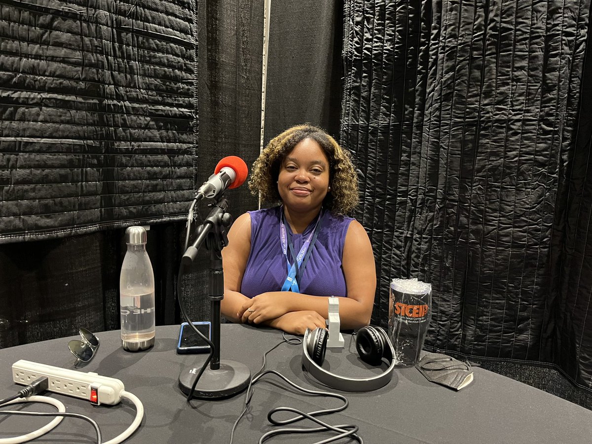 realKarlKlose's tweet image. Thanks to fantastic #microTalk guests at #ASMicrobe Ninecia Scott, Vanessa Sperandio, Marvin Whiteley, Alex Bisson, Adam Weiss (not shown) Zamir Punja, Vince Young, Salvador Almagro-Moreno @ASMicrobiology @BlackInMicro @UTSAmmi @bioetry @a2binny @CarterCenter  @whiteleylab