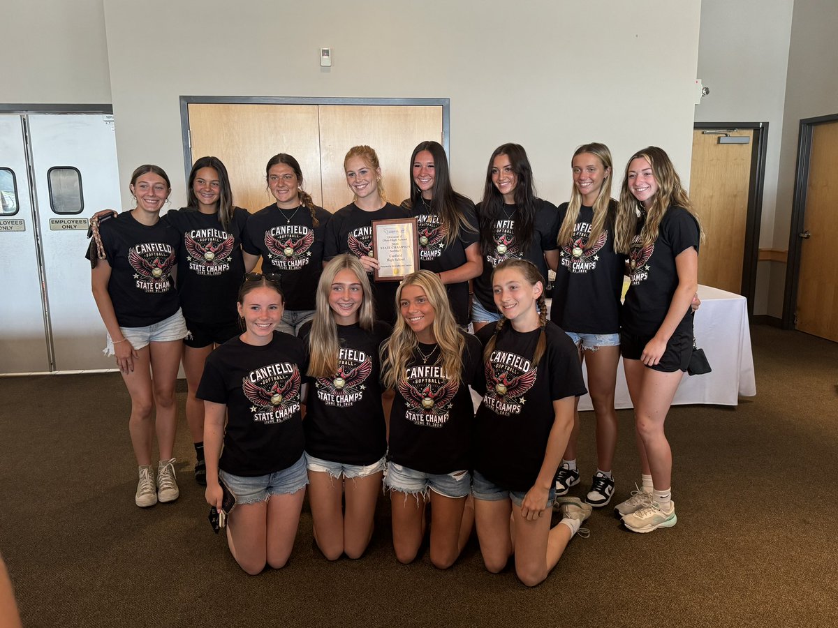 Canfield Softball State Champs following Curbstone Coaches banquet.  <a href="/Malutic_Live/">Malutic Live</a>