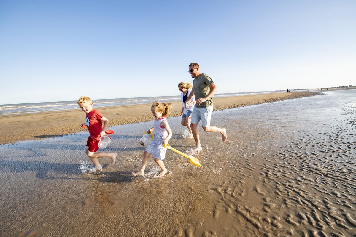 Enjoy peace of mind this summer! ☀️

Book your holiday between July 19th and August 30th 2024, and get FREE cancellation cover automatically. Just pick your perfect park and get ready for an amazing summer! 😎

Limited time offer - full T&amp;Cs on our website.