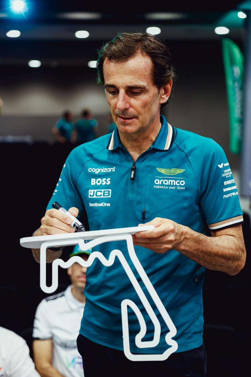 Inspiring the next generation of STEM and F1 talent ahead of the #SpanishGP with <a href="/aramco/">aramco</a>. 💚 

Today we were joined in Oviedo at the Museo y Circuit Fernando Alonso by <a href="/alo_oficial/">Fernando Alonso</a>, <a href="/1JessicaHawkins/">Jessica Hawkins</a>  and <a href="/PedrodelaRosa1/">Pedro de la Rosa</a> to host a series of STEM-focused workshops and karting