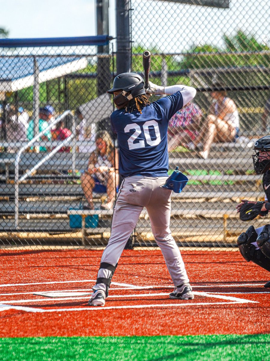 We let the bats do the talking 🤐

Jaden Dickerson with 2 HR and 5 RBIs to propel the Waves 🌊 over the Surf 8-2

Mike Zitola 🔥 with the W, 4in 6k 2H 1ER