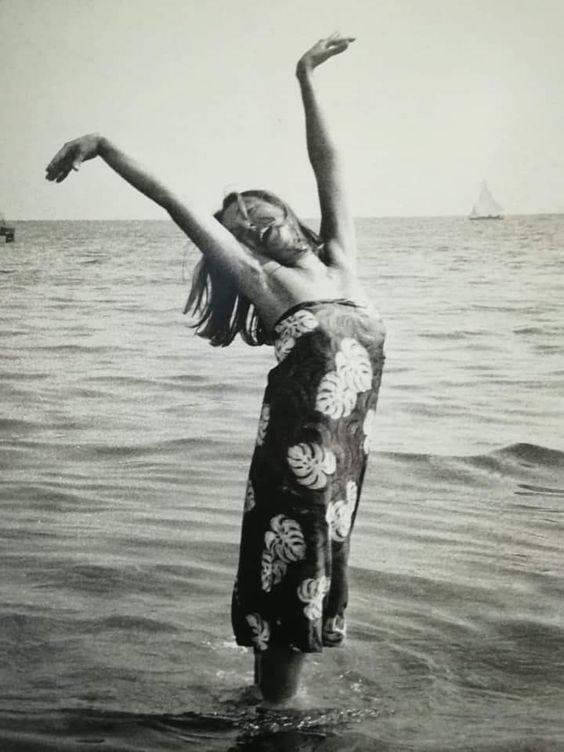 Anastasia Stacy Rubis tweet media