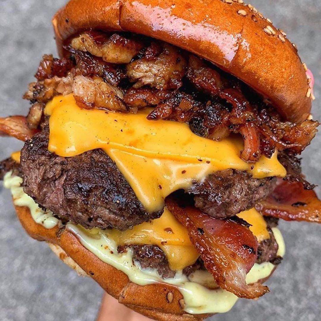 WHATSFORDlNNER's tweet photo. Bacon Cheeseburger https://t.co/y9WH5KMubs
