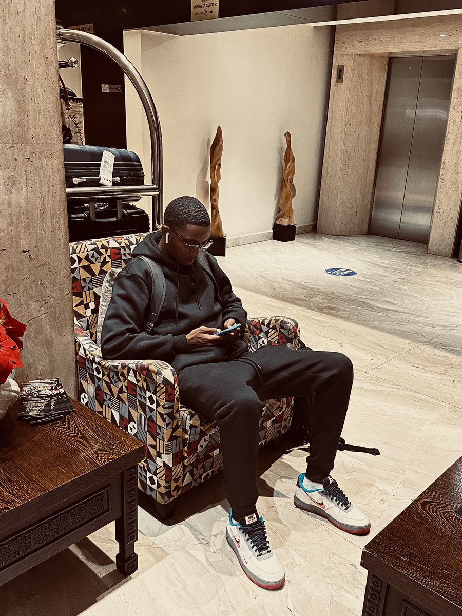 8ighty5ivee's tweet photo. Ochoesque lens📸 https://t.co/SFKaTpHtGW