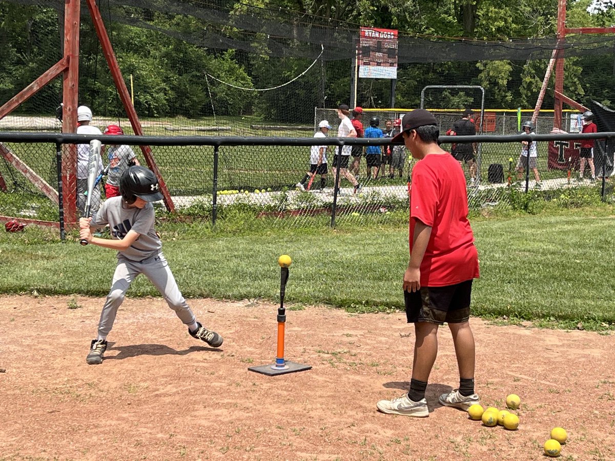 Cardinal Ritter Raiders Baseball tweet media