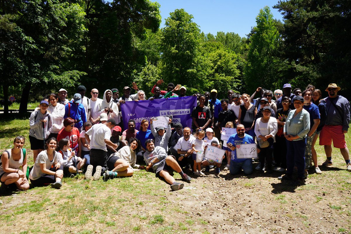 migrantes_sj's tweet photo. 👣Este pasado fin de semana, algunas de nuestras obras miembro de la #redSJM han participado en acciones de #CaminosdeHospitalidad en Madrid y en Loyola. 

➡️Más info sobre actividades en https://t.co/DiaSw7zJ83 https://t.co/6oTcvfknIr