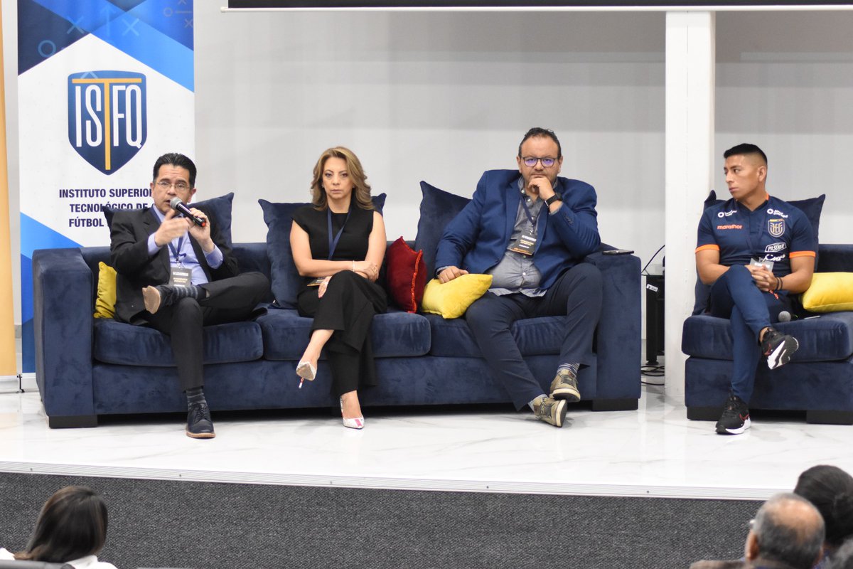 🙌🏻 El #ISTFQ, presente en el conversatorio "La importancia de la comunicación en el deporte", con la participación del docente Cristian Cachipuendo, en el marco del evento de presentación de la carrera de Comunicación Deportiva, organizado por la <a href="/uhemisferios/">Universidad Hemisferios</a> en el #ISTFQ.