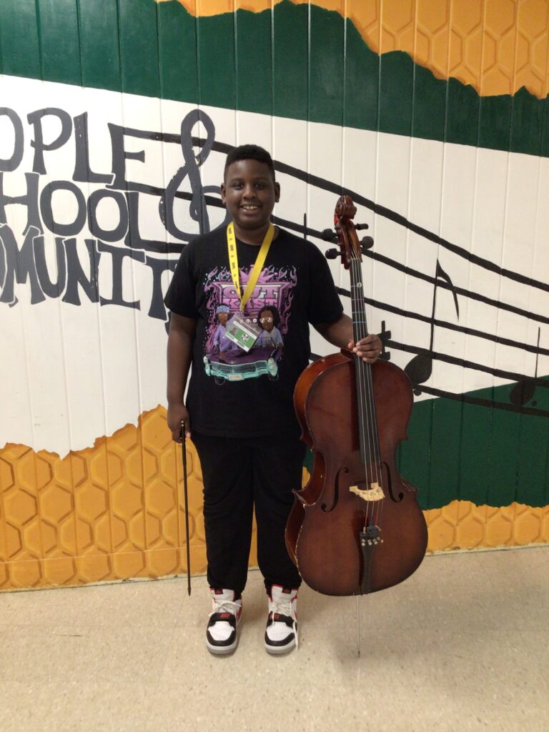 MANSFIELD – Superintendent Teresa Murphy and Performing Art Teacher Laurie Pepicelli are pleased to share that Qualters Middle School student Cameron Jackson was recently accepted into the YOLA National Festival Orchestra program.  mansfieldschoolnews.com/2024/06/17/qua…