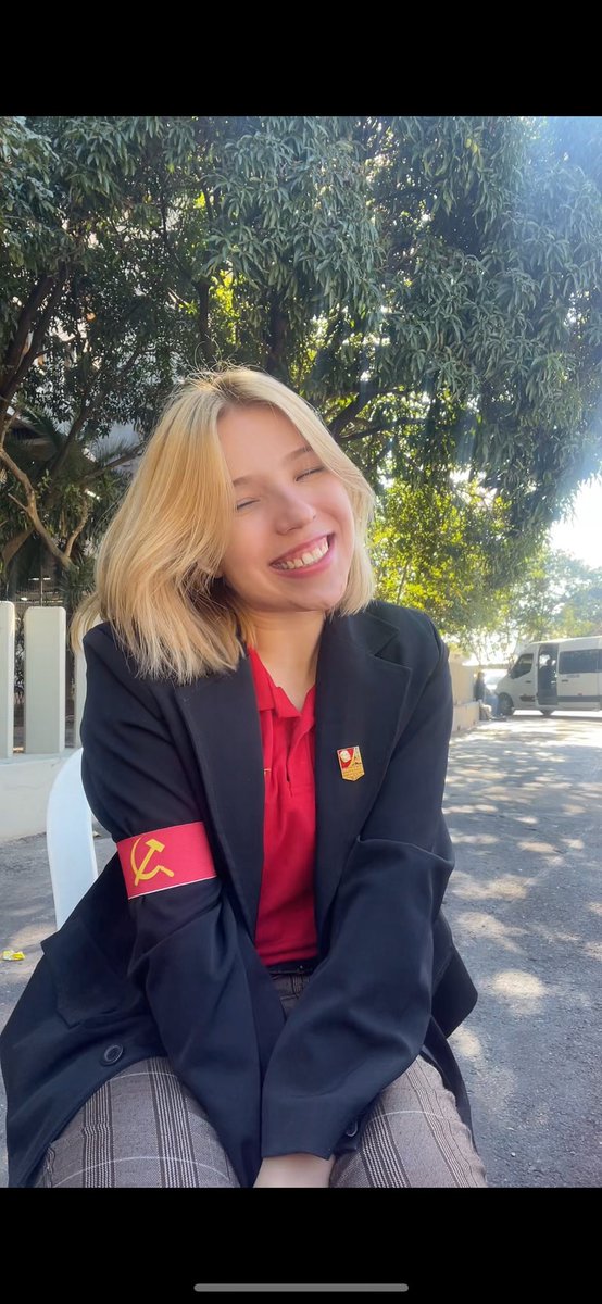 LyuBunnyHelena's tweet photo. 🚩❤️ https://t.co/loK80EJ7fz