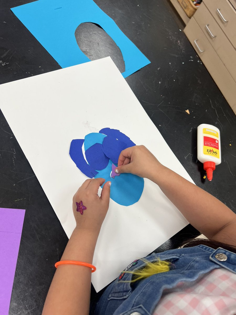 Ms. Christin V. Hill (@mzhizzle) on Twitter photo 1st & 2nd grade making Picasso self portraits. #ChooseYourDestination
#CampHouston
<a href="/AldineES_Summer/">Aldine ISD Elementary Summer Camp</a>
<a href="/snmenifee/">Shontonura Menifee</a>
<a href="/rsosa9212/">rsosa</a> <a href="/amerson222/">Karen Amerson</a>
@iTeachDThomas
<a href="/MissSanchez2019/">Nataly Sanchez</a> <a href="/TheGreatMsG/">Ms. G ⭐️</a> <a href="/hsantiago1617/">Helen Santiago</a> @Krishonda01 <a href="/Raqpeavy/">Raquel Peavy</a> <a href="/MsTanishaJones/">Ms. Jones</a> <a href="/kyelle_dys/">Kellie Yelle</a> <a href="/mcooper313/">Houston Academy Choice Fine Arts</a> @dinabarrios1988 1st & 2nd grade making Picasso self portraits. #ChooseYourDestination
#CampHouston
<a href="/AldineES_Summer/">Aldine ISD Elementary Summer Camp</a>
<a href="/snmenifee/">Shontonura Menifee</a>
<a href="/rsosa9212/">rsosa</a> <a href="/amerson222/">Karen Amerson</a>
@iTeachDThomas
<a href="/MissSanchez2019/">Nataly Sanchez</a> <a href="/TheGreatMsG/">Ms. G ⭐️</a> <a href="/hsantiago1617/">Helen Santiago</a> @Krishonda01 <a href="/Raqpeavy/">Raquel Peavy</a> <a href="/MsTanishaJones/">Ms. Jones</a> <a href="/kyelle_dys/">Kellie Yelle</a> <a href="/mcooper313/">Houston Academy Choice Fine Arts</a> @dinabarrios1988