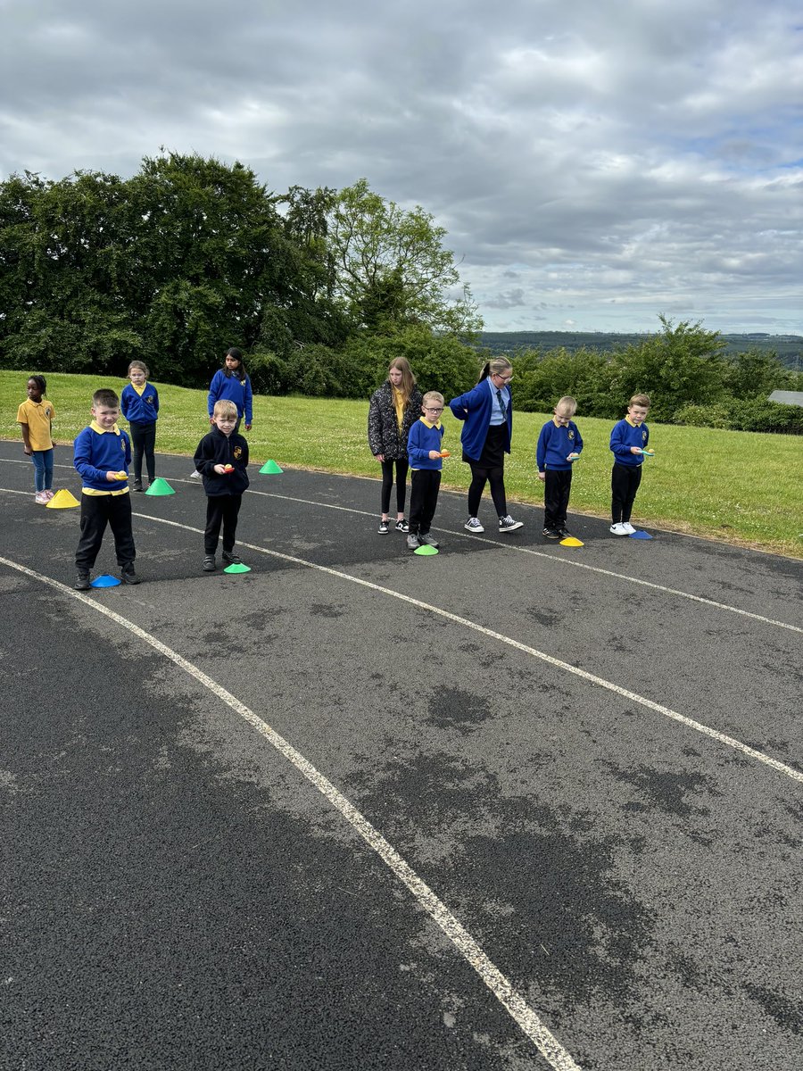 MissMcCallumMPS's tweet photo. Egg and spoon race https://t.co/EYCEYpRVmU
