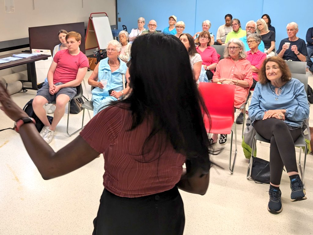 MIRA McMaster (@miramcmaster) on Twitter photo We are at Dundas <a href="/HamiltonLibrary/">Hamilton PL</a> for another event in MIRA's #BitesandInsights series. Today, <a href="/McMasterEng/">McMaster Engineering</a> PhD student Sophini Subramanian is talking to the older adult community about the possibilities for using wearable technology to improve health, aging and well being. We are at Dundas <a href="/HamiltonLibrary/">Hamilton PL</a> for another event in MIRA's #BitesandInsights series. Today, <a href="/McMasterEng/">McMaster Engineering</a> PhD student Sophini Subramanian is talking to the older adult community about the possibilities for using wearable technology to improve health, aging and well being.