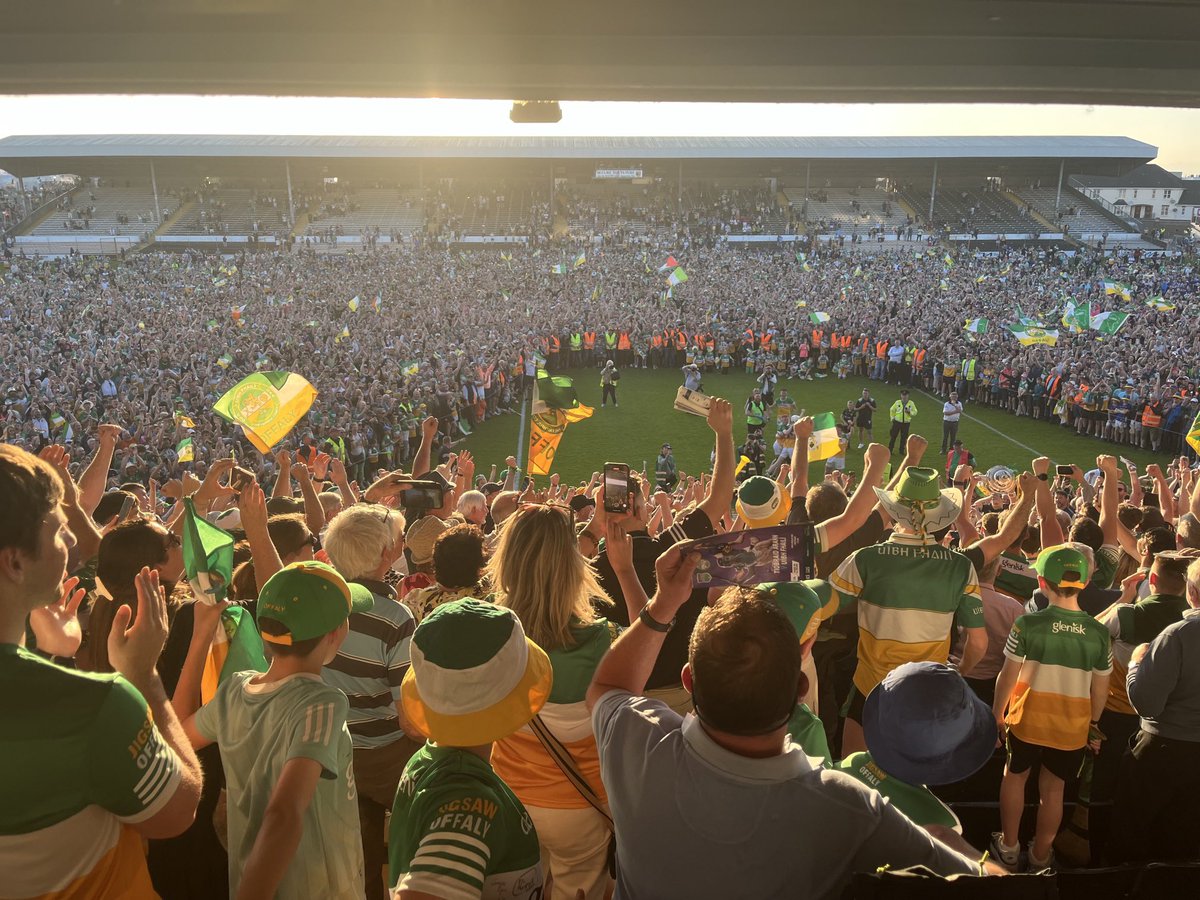 Adam Hart tweet media