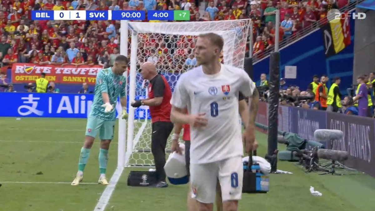 GerryHassan's tweet photo. Slovakia has 5.4 million population. The same as Scotland. Football like politics &amp; life is not just demographics. Denmark has 5 million; Croatia 4 million; Iceland 400,000. Football success requires investment, infrastructure &amp; good governance: which Scotland lacks. #EURo2024 https://t.co/EaWPbZw4EV