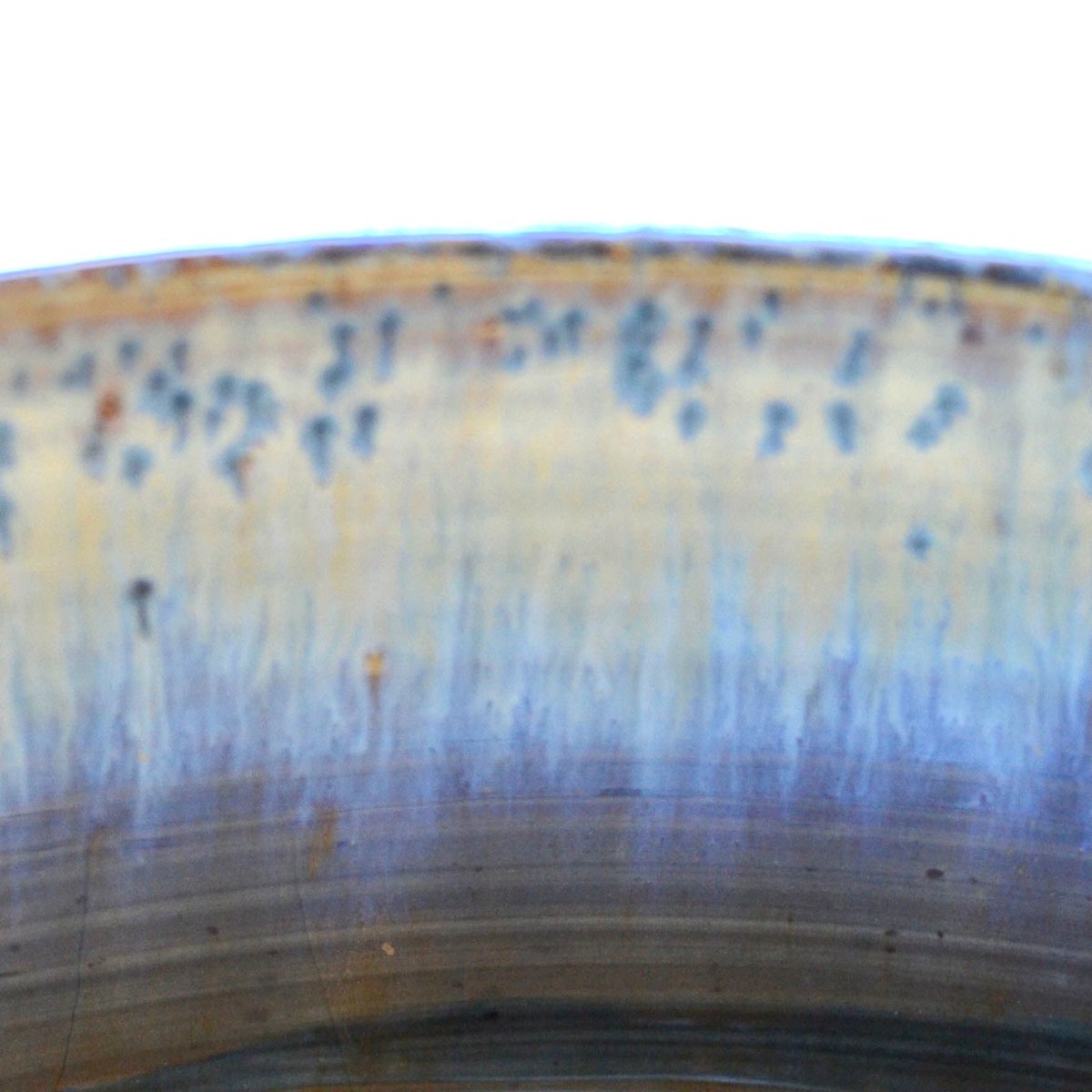 MaiaMing's tweet image. Glaze detail...I can become immersed in the fusion of color and texture.

#GlazeArtistry #ColorAndTexture #CeramicDetail #ArtisticFusion #TexturePlay #ColorPalette #GlazeWork #CeramicArt #ArtisticImmersion #PotteryDetail #ArtisticCraft #TextureInspiration #ColorVariation