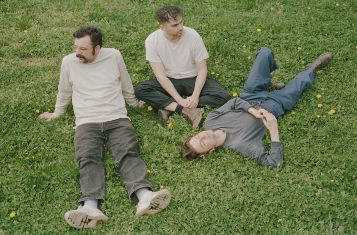 Horse Jumper Of Love Debut Lance Bangs directed video for “Snow Angel” northerntransmissions.com/horse-jumper-o… #NewMusicMonday