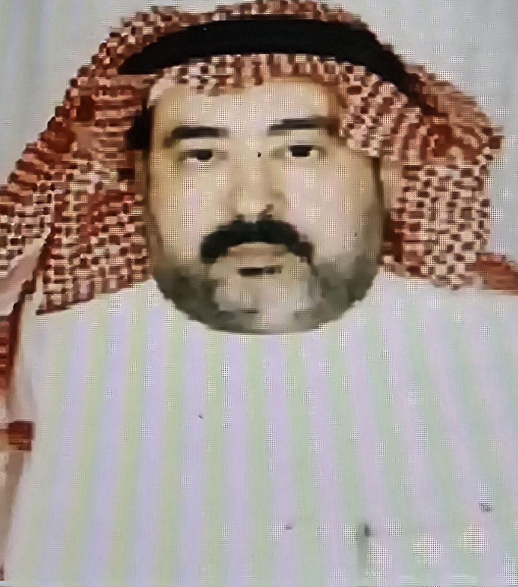 الأستاذ غسان بن عبدالرحمن بن أسعد عويضة رحمه الله, ولد بالمدينة المنورة ونـشأ وترعرع بها ودرس بمدارسها وتخرج مـن الثانويـة التجاريـة ثـم التحق موظفـًا بفـرع مؤسسـة النقـد العربي السعودي بالمدينة المنورة (البنك المركزي السعودي حاليًا) حوالى عام 1402هـ وزامـلـتـه لسـنواتِ طويلـة