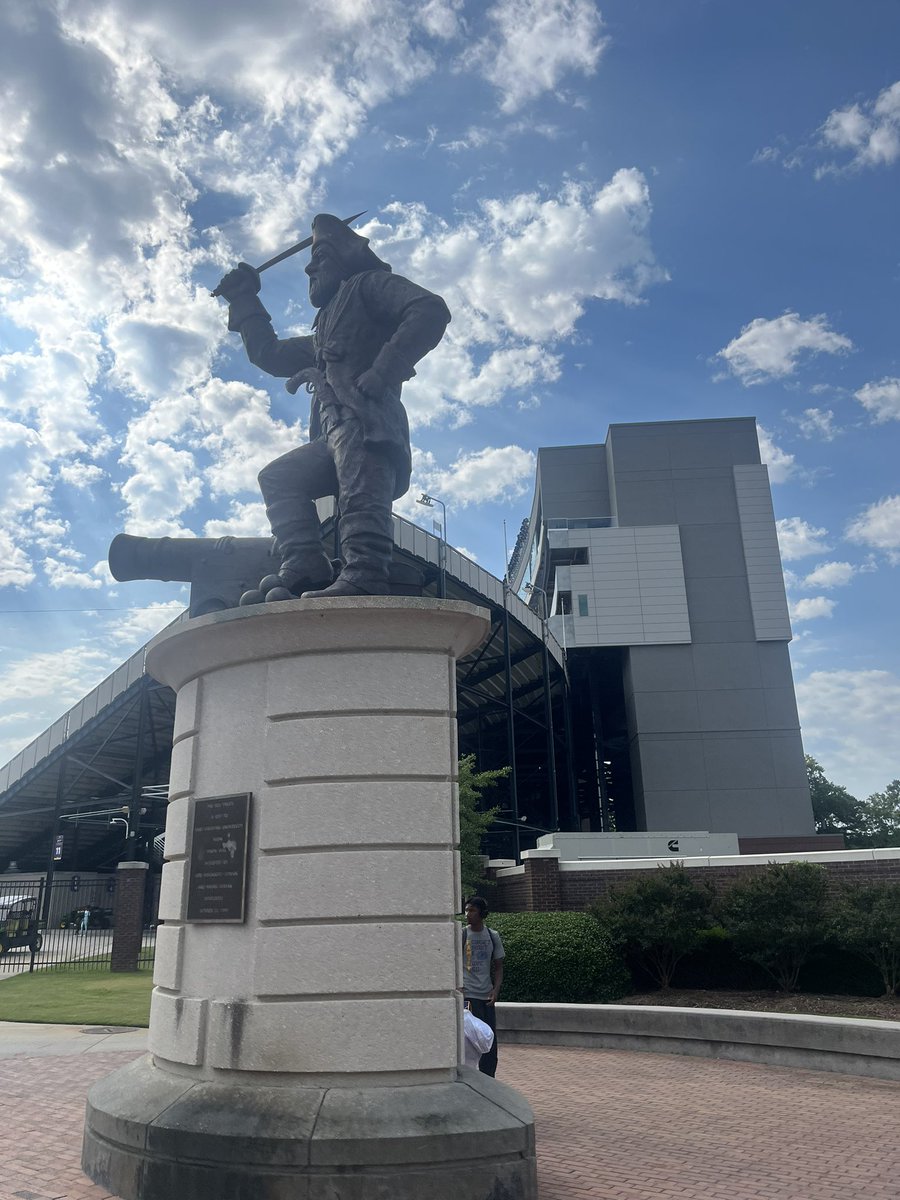 I had a great Time!!! At Beast of the East, Thank you @Coach_Roy_Tesh for the experience to showcase my
talents <a href="/ECUPiratesFB/">ECU Football</a> <a href="/ECUAthletics/">East Carolina Pirates</a> <a href="/TheGMHSFootball/">The Garner High School Football</a> <a href="/Coachddonald/">Deron Donald</a> <a href="/Coach__Roy_Tesh/">Roy Tesh</a>