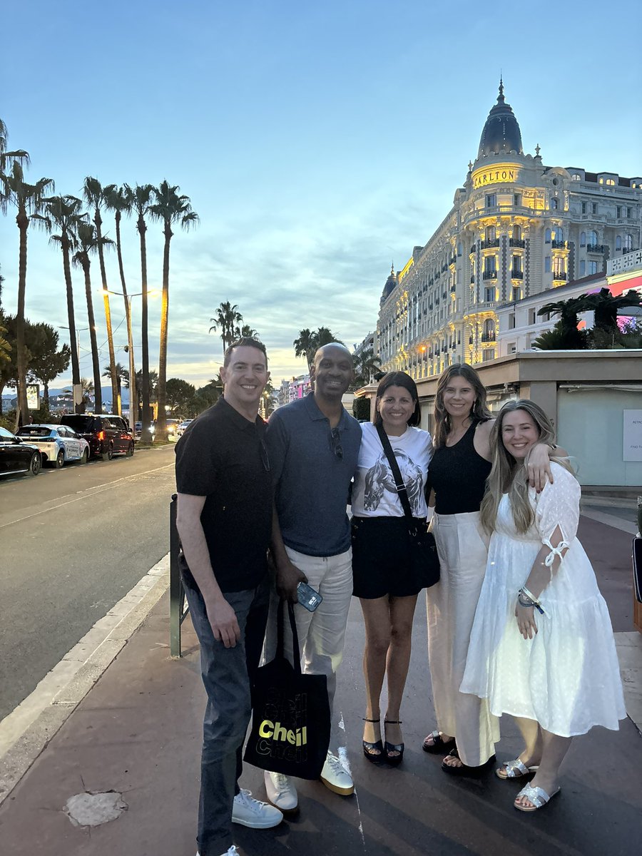 JenRisi's tweet image. ‘@SwayEffect  + @UnderstoodOrg at @Cannes_Lions #UnderstoodCannes #SwayEffectCannes #TSEclientwork