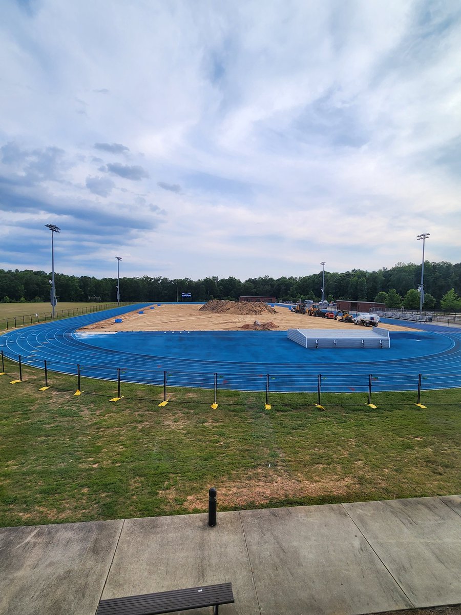 We got action 👀

🕑.....

#ClawsUp <a href="/AuburnXCTrack/">AHSXCTrack</a>