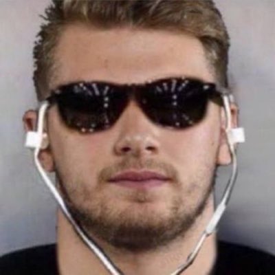 Kyle0McLaughlin's tweet photo. Sure lezgitit #NewProfilePic https://t.co/tAlWOEElNw