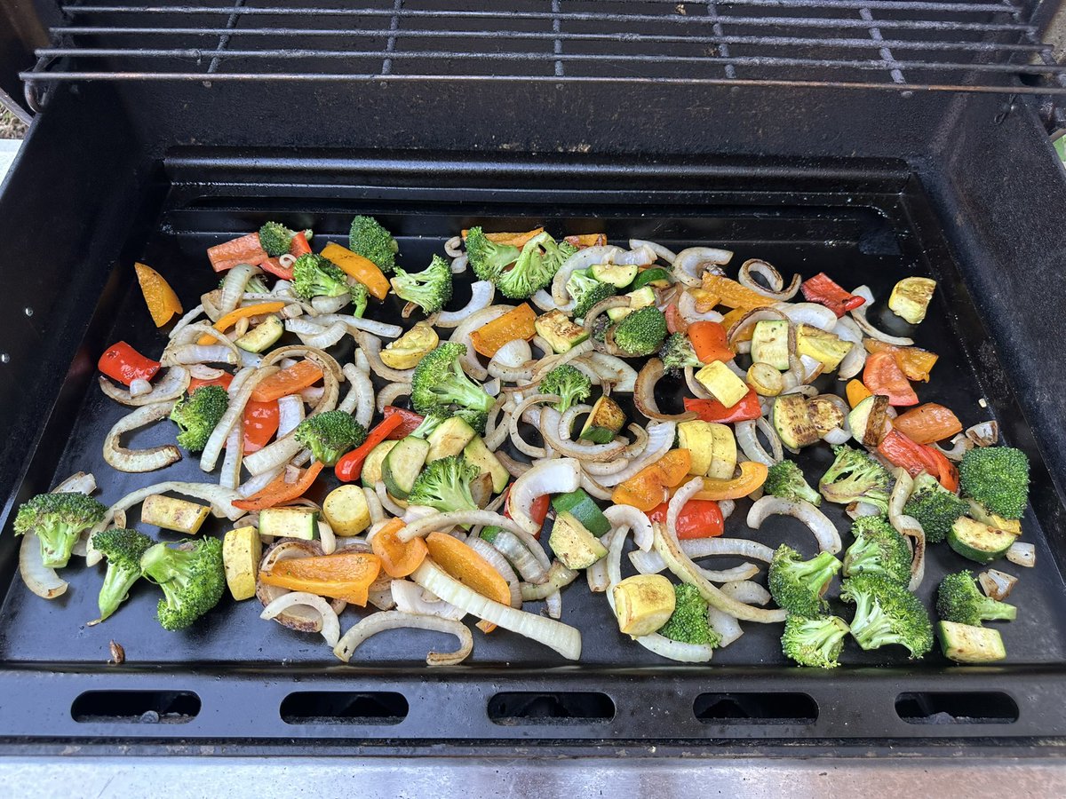 Ashlee Beyer tweet media