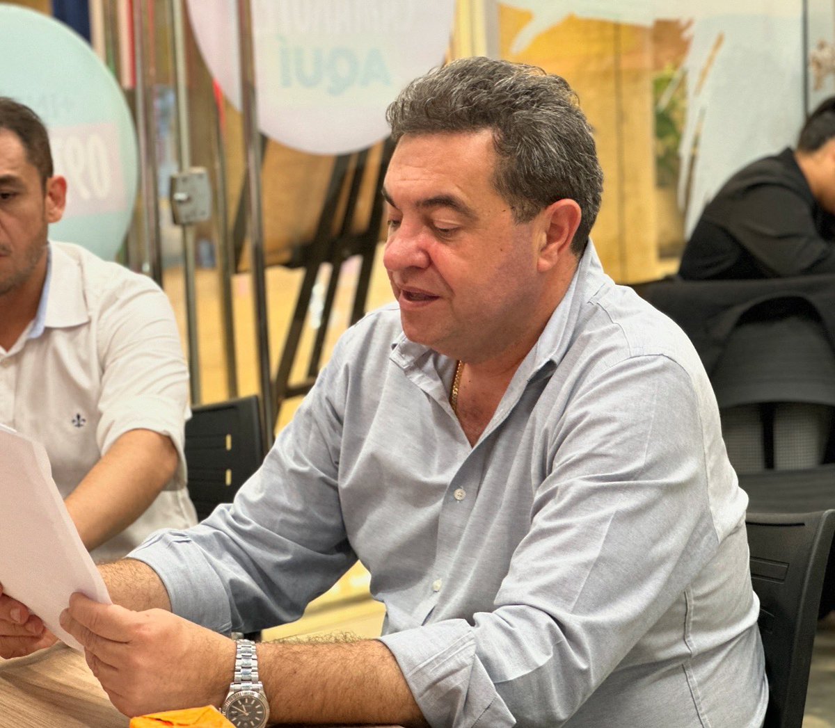 florentinpy_'s tweet photo. La Asociación Club de Clubes sigue trabajando semana a semana en la MAYOR FIESTA DEL PAÍS! @carnavalencar2025  

En cada encuentro, los presidentes de los clubes de comparsas participantes se reúnen para planificar y coordinar cada detalle, de la edición 2025. https://t.co/rhy3LWWccl