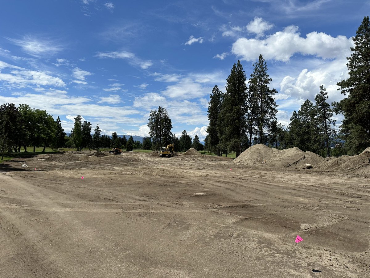Perfect day to start our practice areas project at Kelowna Golf &amp; Country Club <a href="/OCGolfDesign/">Ohnysty Crough Golf Design</a> #beautifulBC