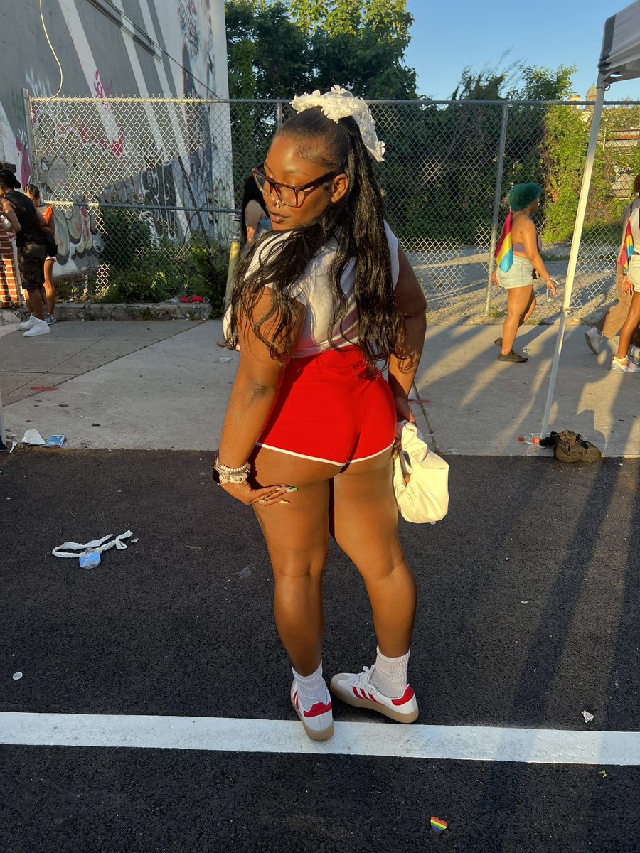 ms perfect🩰🫧🎀 tweet media