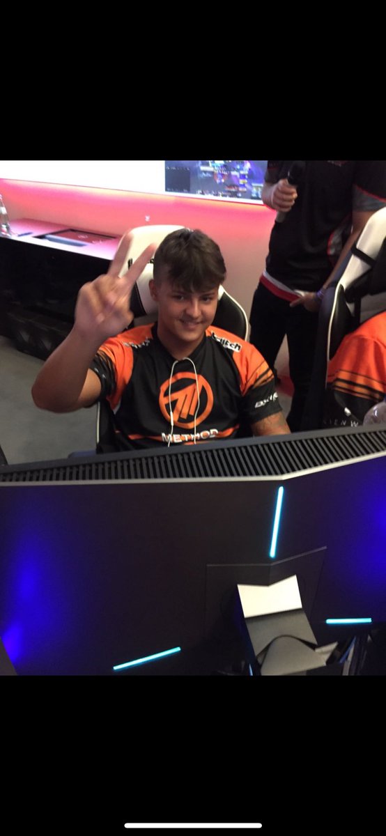 Methodsco's tweet photo. @Lorgokz It’s been an unforgettable journey over the years man, thank you for your support and being part of @Method history, looking forward to staying in touch as you dominate the fitness field my friend! 💪 here are some old memories for you 🤓 #methodway https://t.co/6ZQBJENRTs