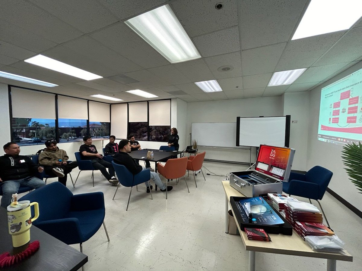 Dina Felix tweet media