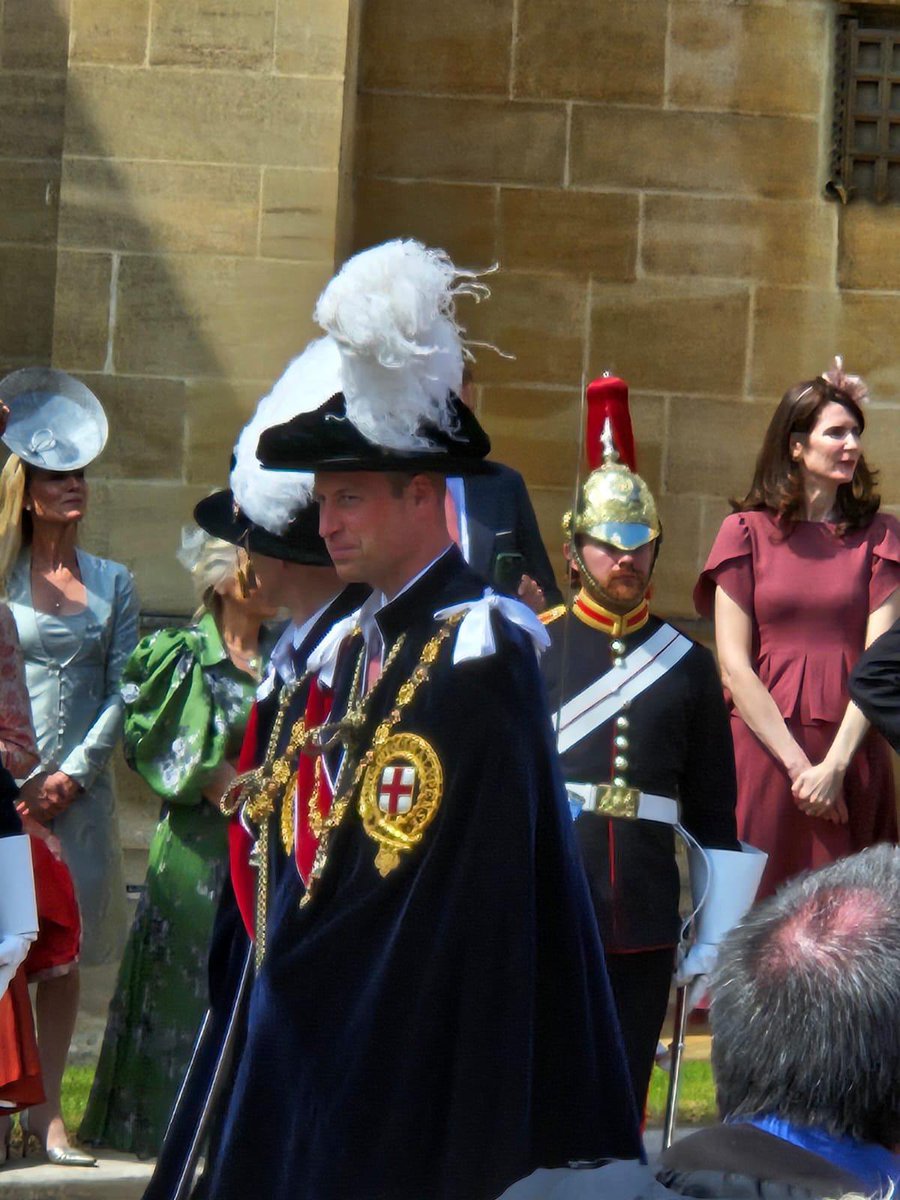 cultureconcierg's tweet photo. A truly memorable few days for our special guest who was thrilled to experience the traditional British pageantry of The Order of The Garter in Windsor today, as well as The King’s Birthday Parade, Trooping The Colour, on Saturday. https://t.co/yAdW02Gtil