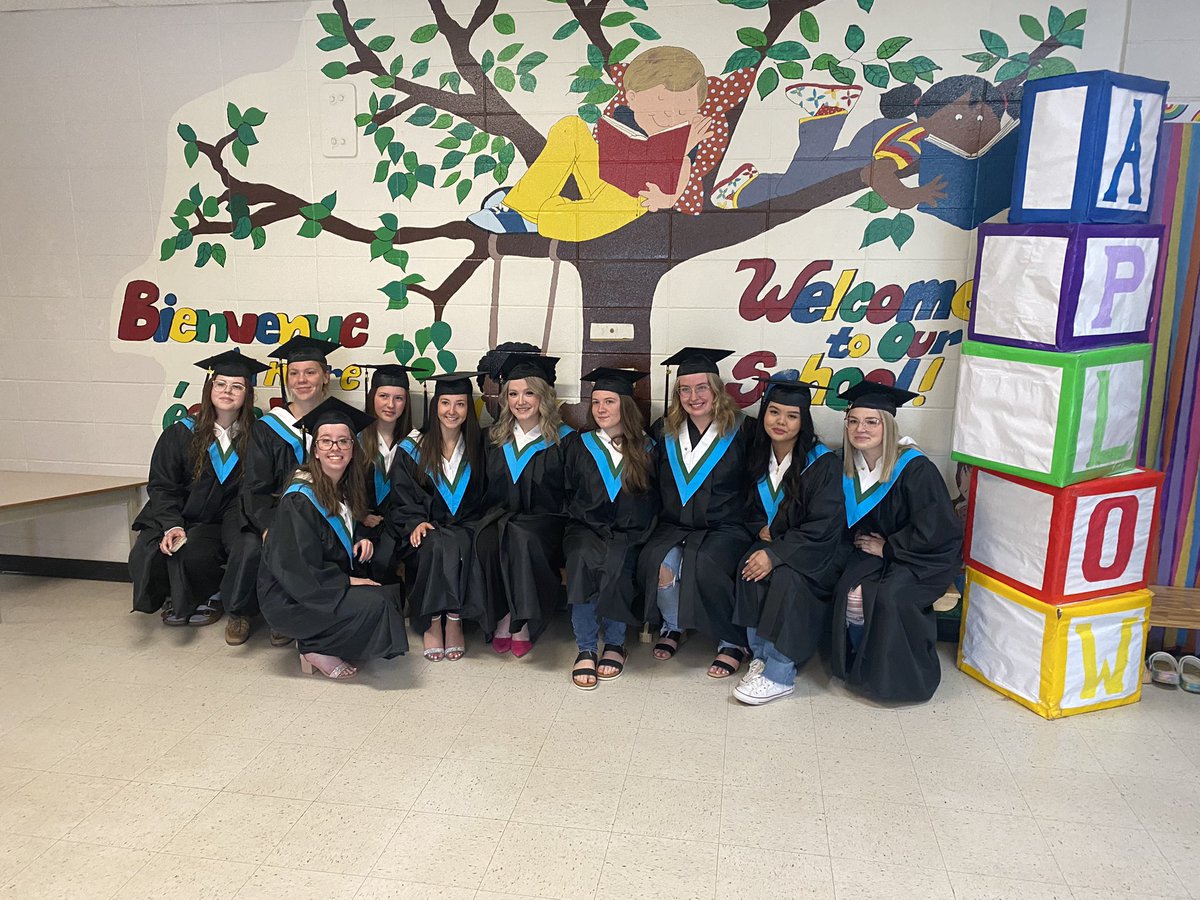 APLowPrimary's tweet image. Congratulations to the Menihek High School graduating class of 2024!! We were so happy to welcome you and to cheer you on during your visit today! We are proud to have been a part of your journey and wish you all the best. 💚🎓@NLSchoolsCA @menihekhigh