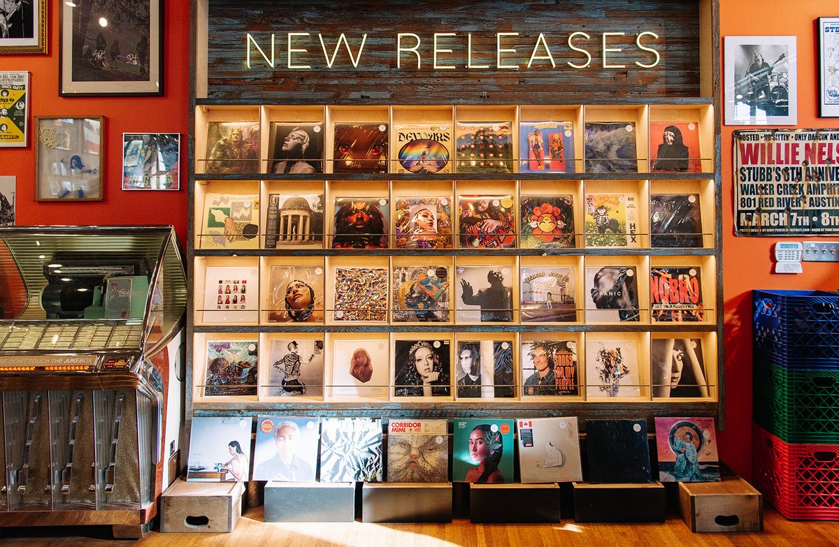 PolarisPrize's tweet image. Has it really been almost a week since we revealed the 40 album #Polaris2024 Long List at @SonicBoomMusic? Important stuff:
* Tags! #seanleon, @terralightfoot, @mystmilano, @DijahSB, #devours 
* @applemusic &amp;amp; @spotifycanada playlists! (via linktree in bio)
📷 by @wademuir