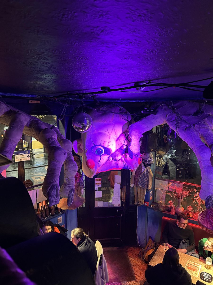 phulushe's tweet image. 