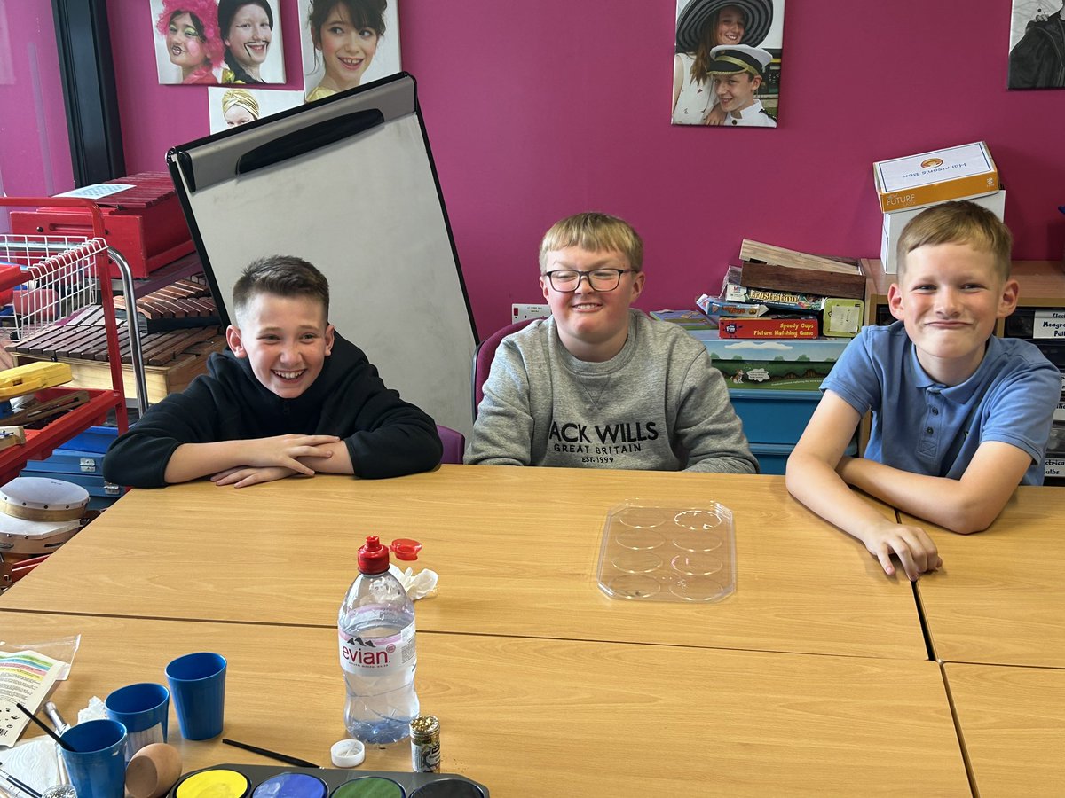 long_calderwood's tweet photo. Ain’t no party like a P7 party. 🎉 #leavers #lastfullweek https://t.co/3auVRGE8iM