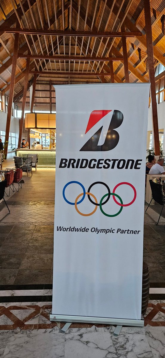 marchmist's tweet photo. @Bridgestone rock up at your hotel and THINK they can tell guests where to sit even when you're outside of "their area".  Shocking corporate bullshit, very poor 👎🏼 https://t.co/BXQY92KS4E
