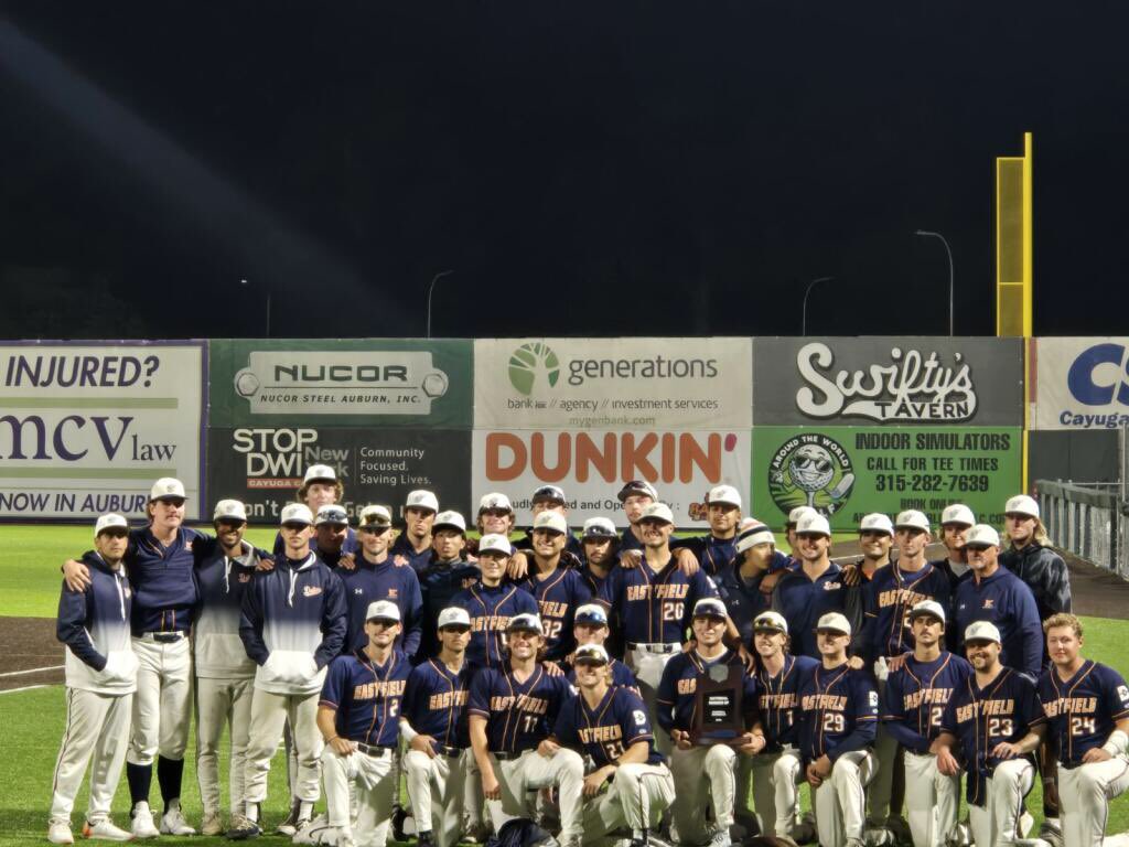 MikeyCaputo2's tweet image. Had a great freshman year playing with @EastfieldBSB, some highs of the season included finishing conference with a .472 Avg, .597 OBP, along with 14 2B and 3 HR in 178 at bats. I look forward to the upcoming year with the Bees as we work to compete in another national tournament