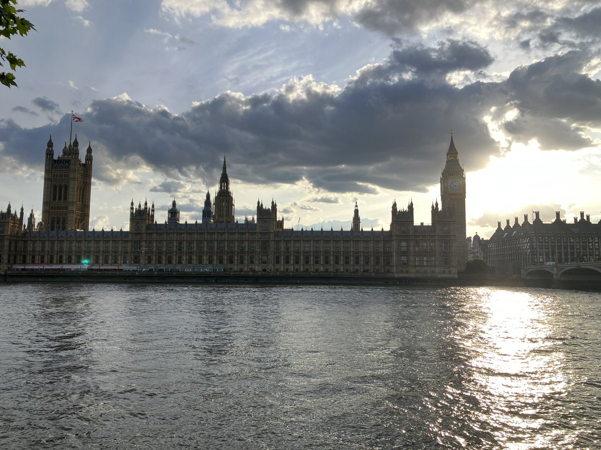 ChrisRumsey2's tweet photo. Lovely run home! https://t.co/Ww35lcf2MY